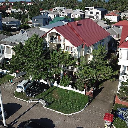 Hotel Festina Lente Kobuleti Esterno foto