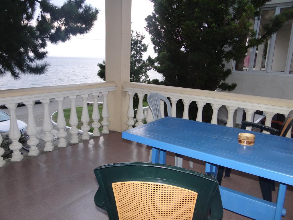 Hotel Festina Lente Kobuleti Esterno foto