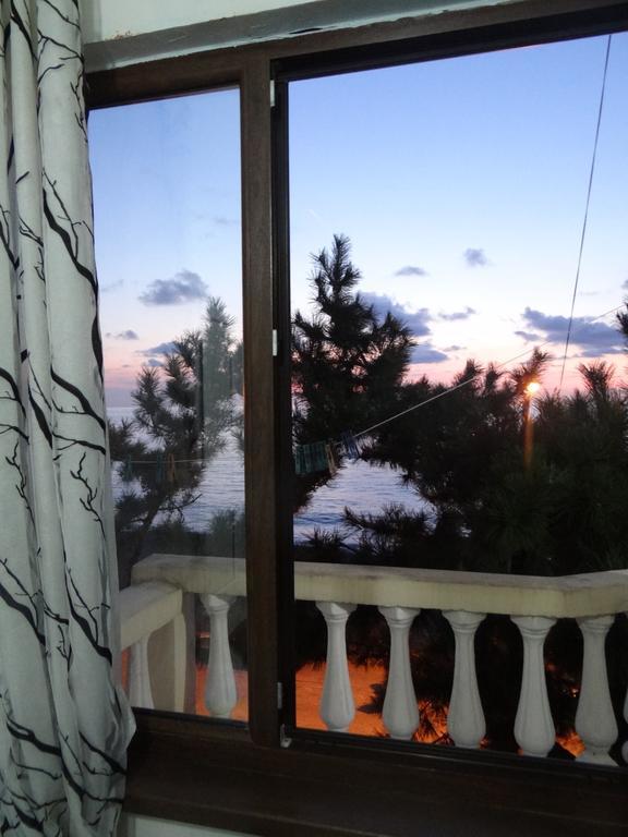 Hotel Festina Lente Kobuleti Esterno foto